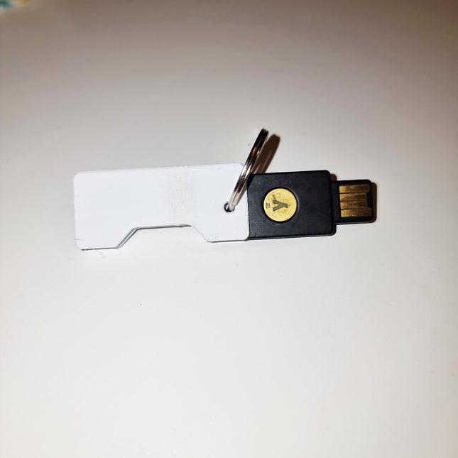 YubiKey 5 NFC / 5C NFC Cover Case – Protective Keychain 