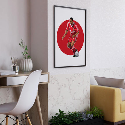 John Barnes Liverpool FC Poster – Classic Carlsberg Kit Wall Art, Retro Football Print, Iconic Reds Player Gift, 90s Soccer Decor for Fans