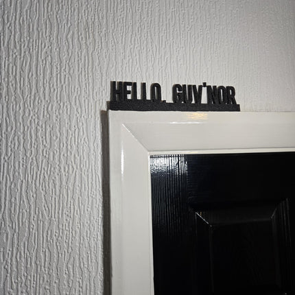 Hello Guv'nor Door Topper - Close Up Detail View