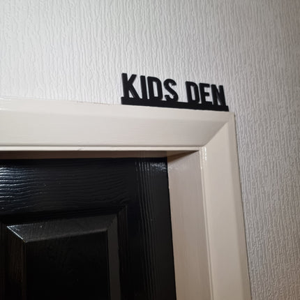 Kids Den Door Topper - Close Up Detail View