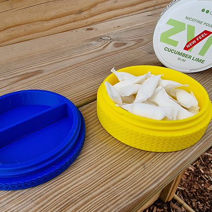 Pillow Puck – ZYN Pouch Container & Nicotine Holder - Alternative Angle View